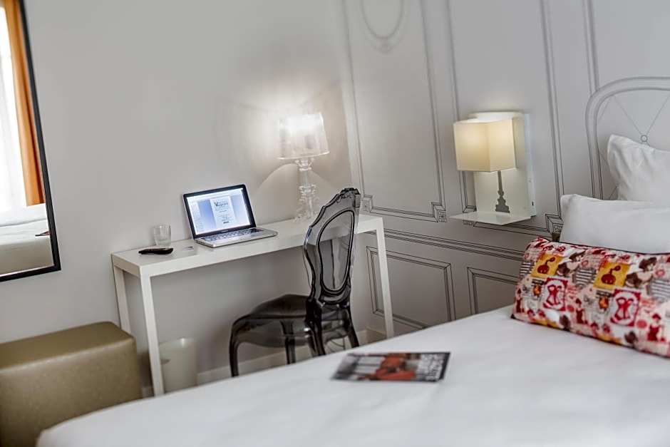 Hotel Paris Vaugirard