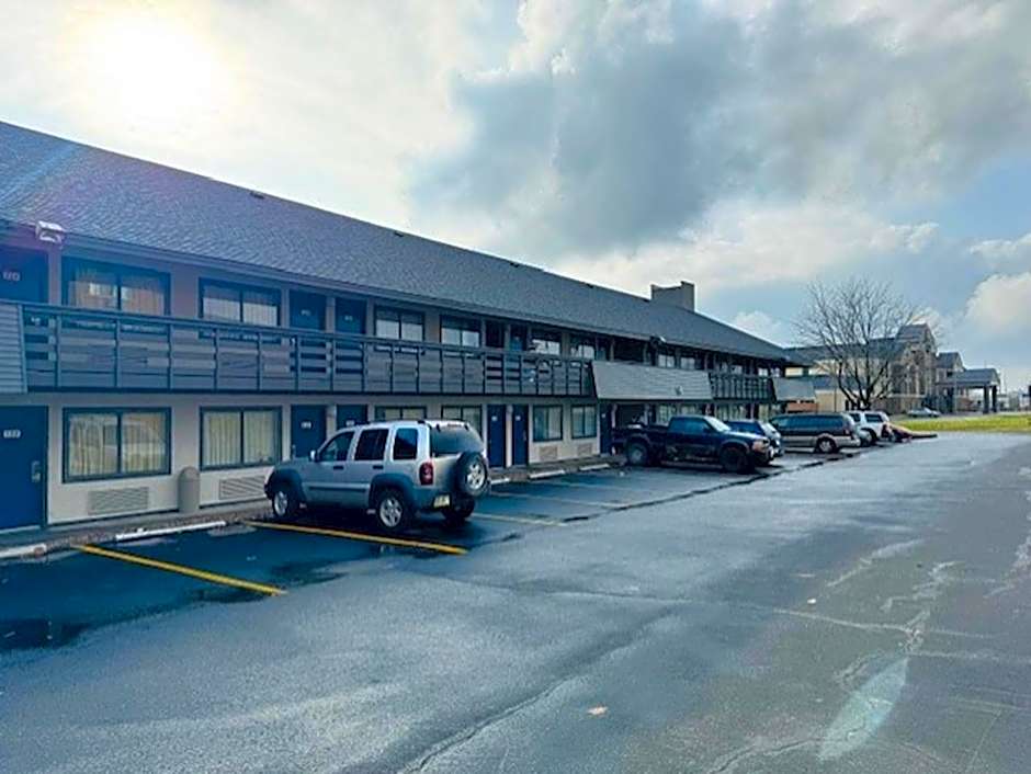 Motel 6-Cedar Rapids, IA
