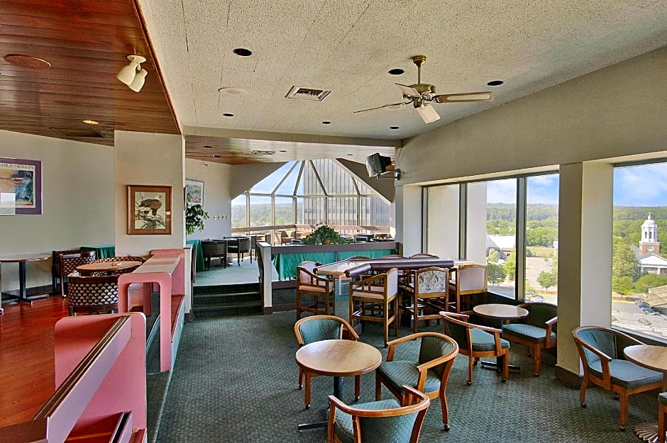 Ramada Hotel & Conf Center by Wyndham Augusta Downtown