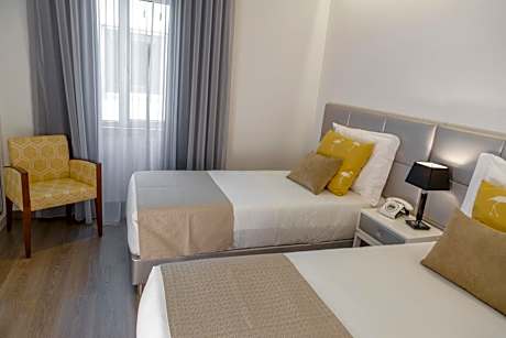 Double or Twin Room with Interior View