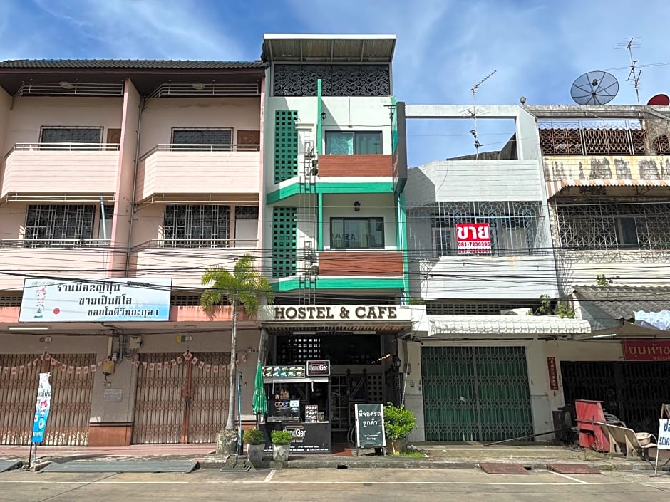 Hybrit hostel&cafe