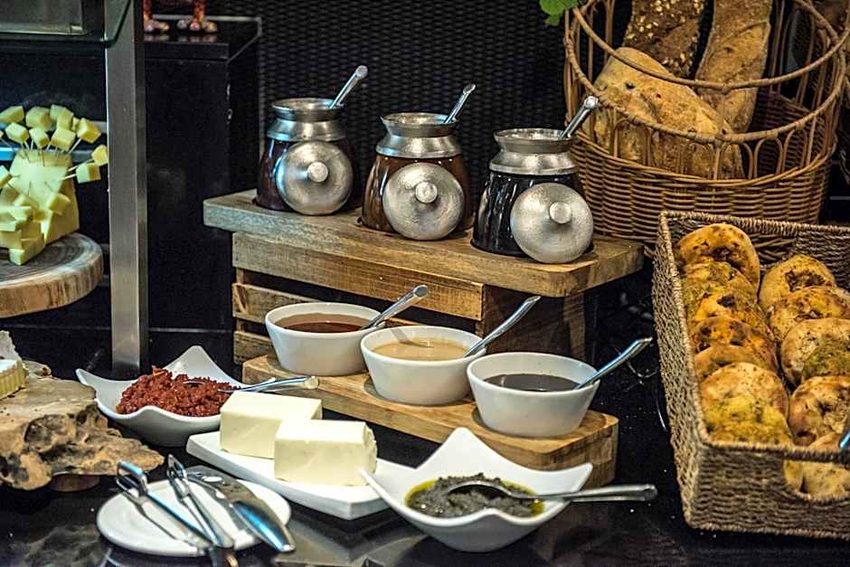 Eyal Hotel by Smart Hotels