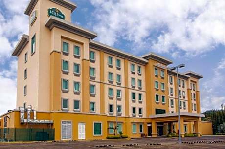 La Quinta Inn & Suites by Wyndham Poza Rica
