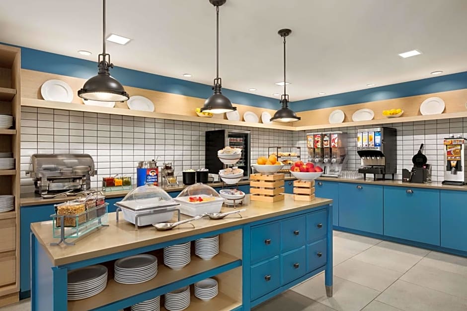 Country Inn & Suites by Radisson, Charlottesville-UVA, VA