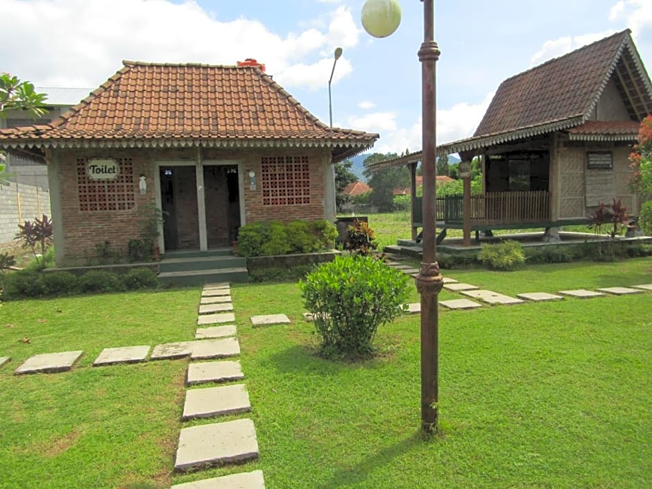 Balkondes Bumiharjo (Kampung Dolanan)