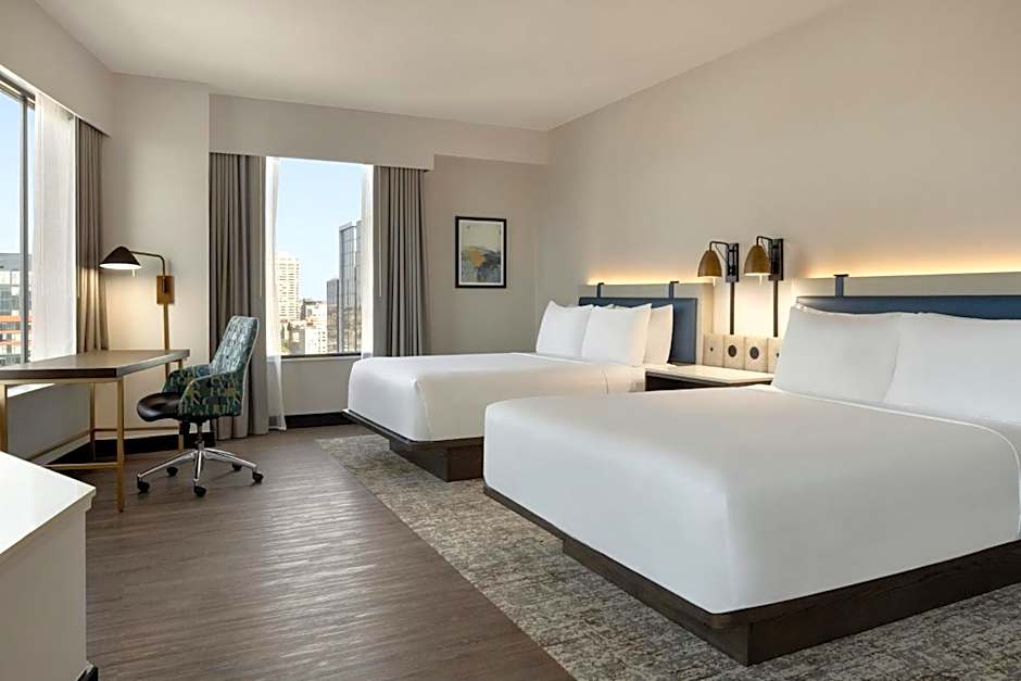 Photo 1 of 44 of Crowne Plaza Seattle By IHG