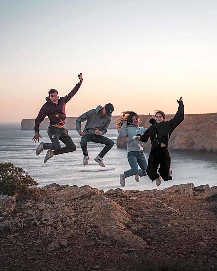 Sagres Sun Stay - Surf Camp & Hostel