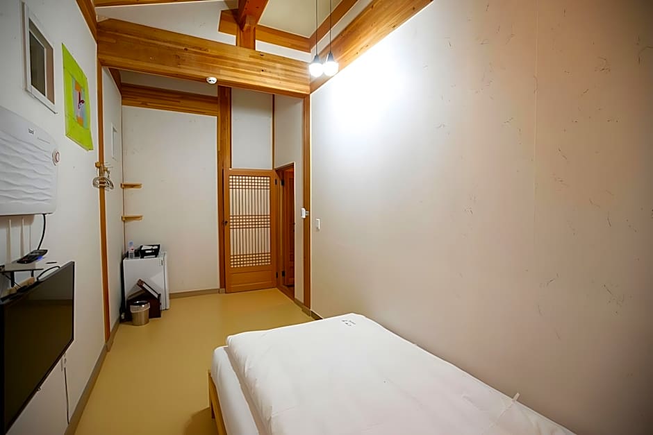 Nabijam Hanok Hotel