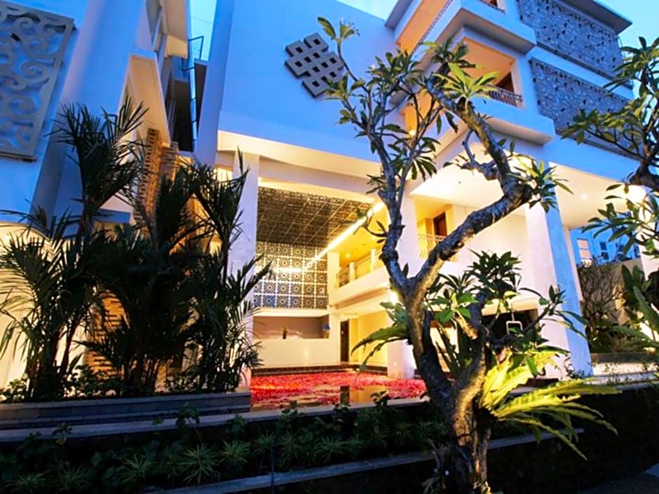 Signature Hotel Seminyak