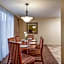 Clarion Collection Arlington Court Suites Hotel