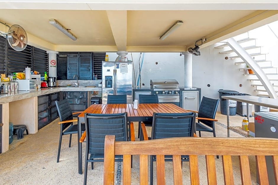 MariaMar Suites