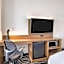 La Quinta Inn & Suites by Wyndham Alvin