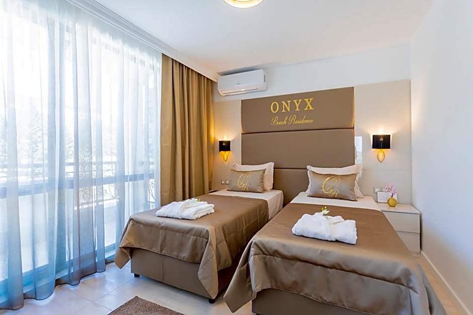 Onyx Beach Residence - Free Parking & Beach Access