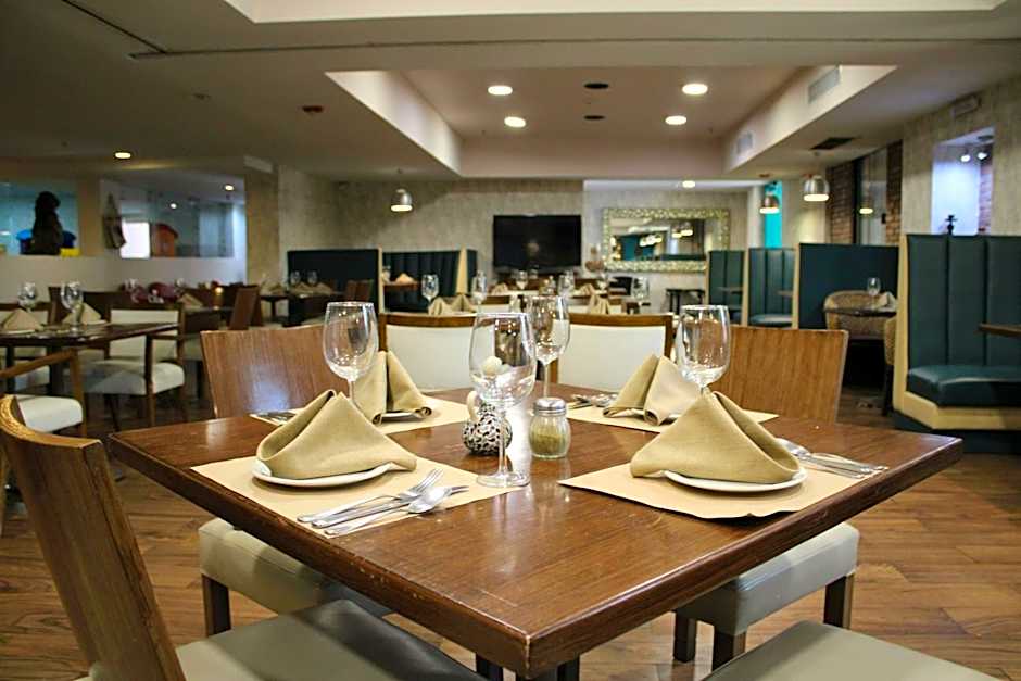 Four Points By Sheraton Saltillo