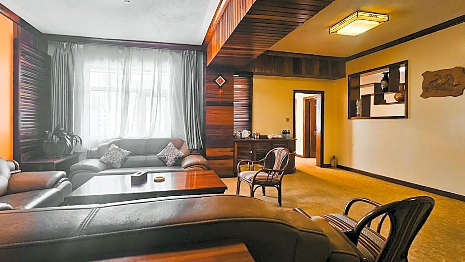 Eastland Hotel