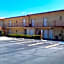 Manhattan Inn & Suites