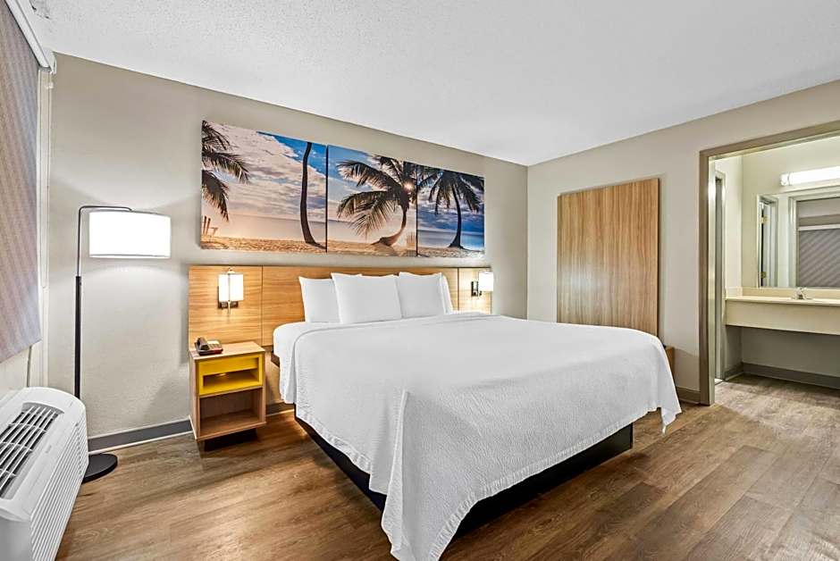 Days Inn by Wyndham Jacksonville NC