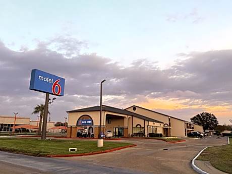 Motel 6 La Porte, TX