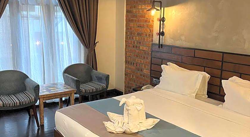 Treasures Hotel and Suites