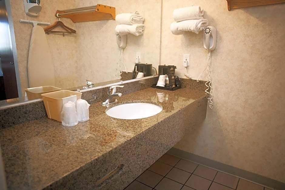 St. George Inn and Suites
