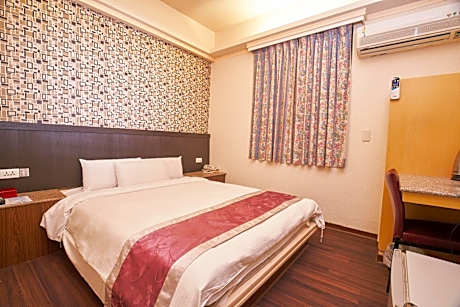 Economy Quadruple Room