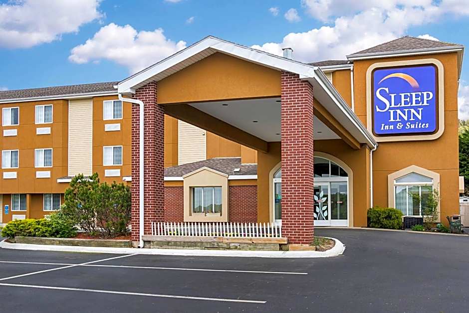 Sleep Inn & Suites Niantic North