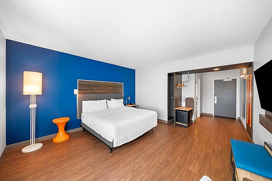 Tru by Hilton Plano East North Hwy 75   