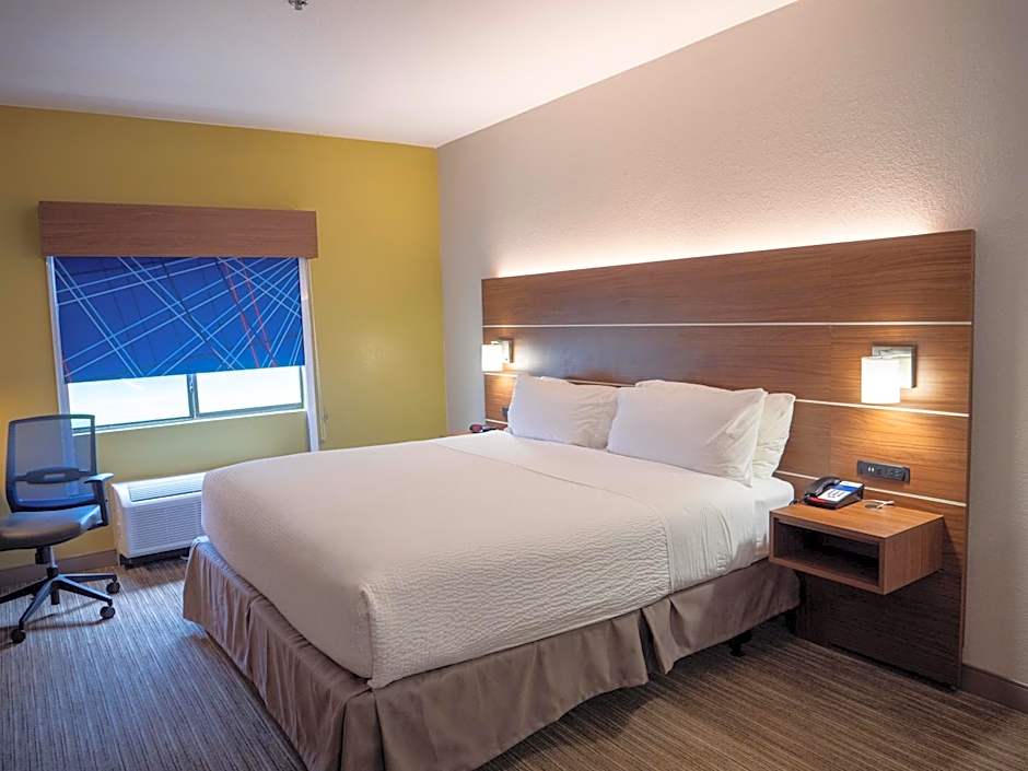 Holiday Inn Express & Suites Greenville Airport By IHG