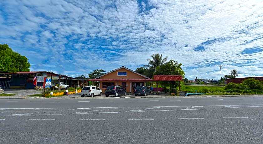 Hotel O Awan Biru Motel