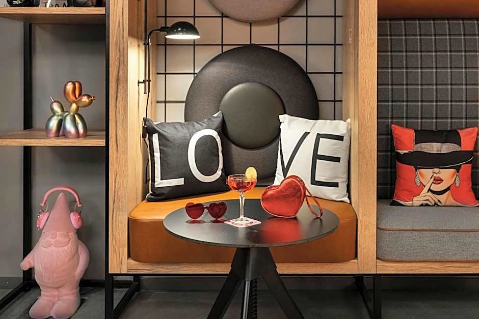 Moxy Zurich