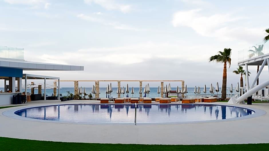 Flamingo Paradise Beach Hotel - Adults Only