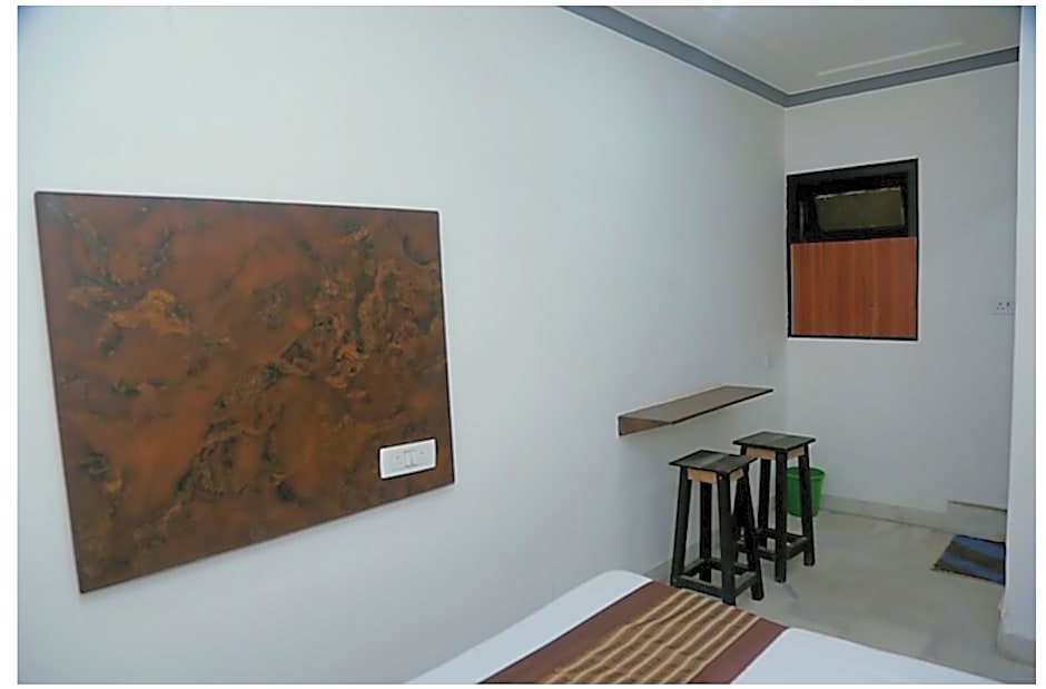 Yes Please Guest House