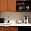 Holiday Inn Express and Suites New Orleans Airport By IHG