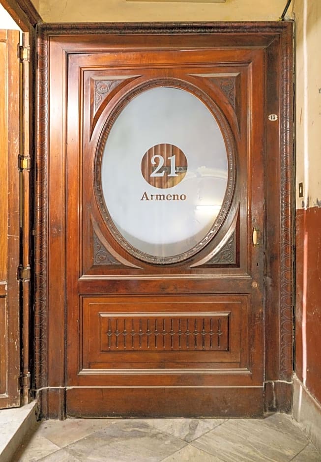 21 Armeno