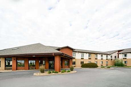 AmericInn by Wyndham Mount Pleasant
