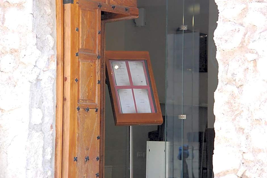 Hotel Convento Del Giraldo