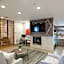 Holiday Inn Express & Suites Marquette By IHG