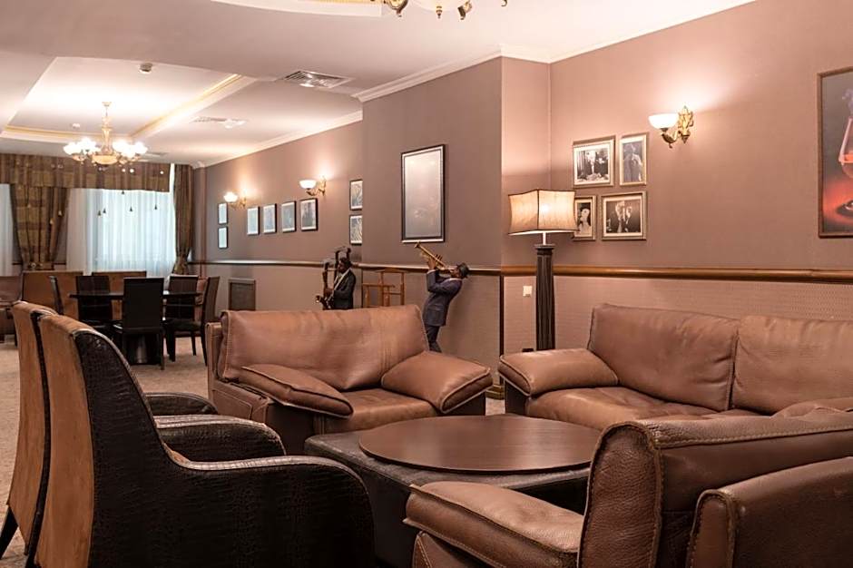 Grand Tien Shan Hotel