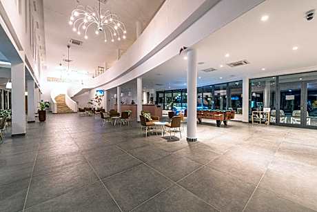 Bluesun Holiday Village Alan