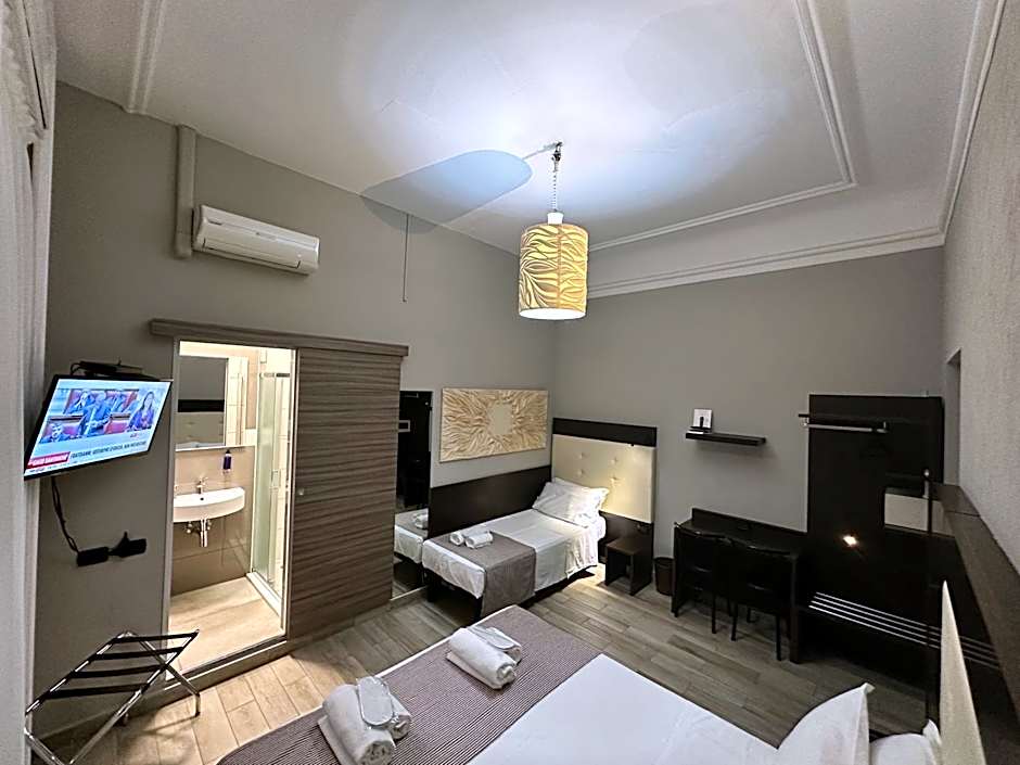 Hotel Bogart
