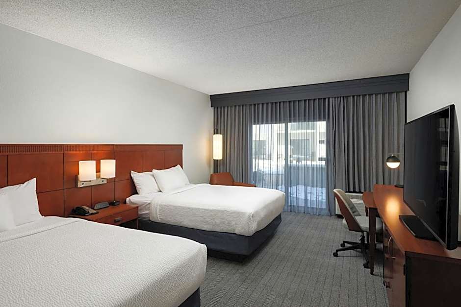 Courtyard by Marriott Denver Central Park