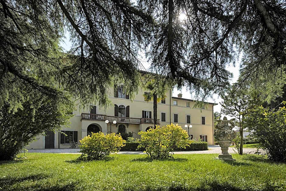 Posta Donini-Historic Hotel