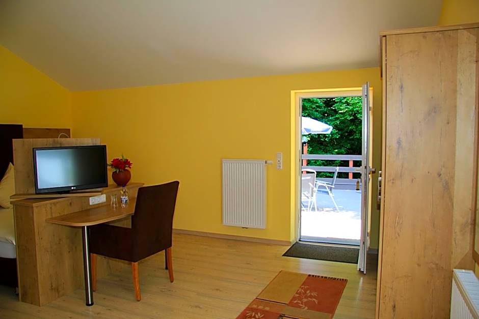 Waldhotel Albachmühle mit Albacher Stuben