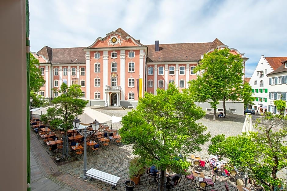 G¿ehaus am Schlossplatz, Z. 1