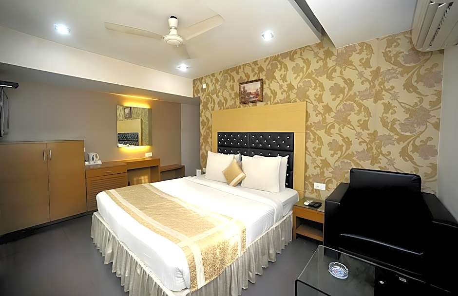 Hotel Lee International