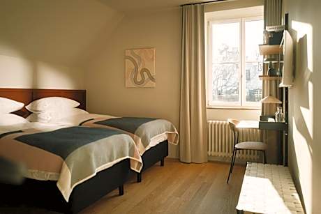 Double or Twin Room - "Vis-à-Vis"