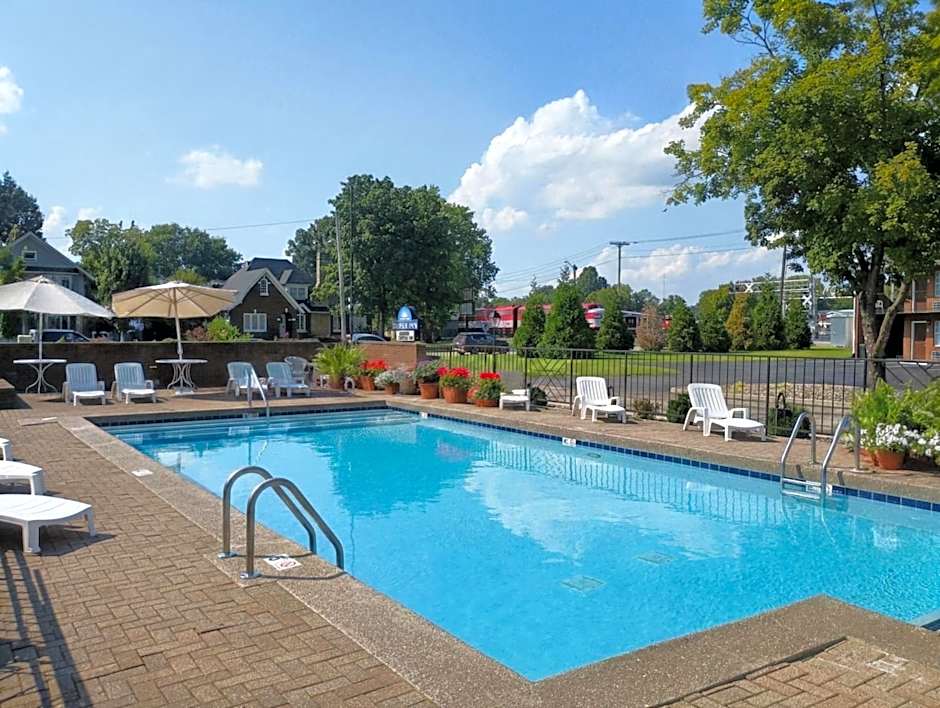 Bourbon Capital Inn