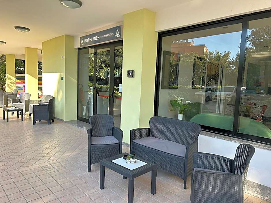 Hotel Ines