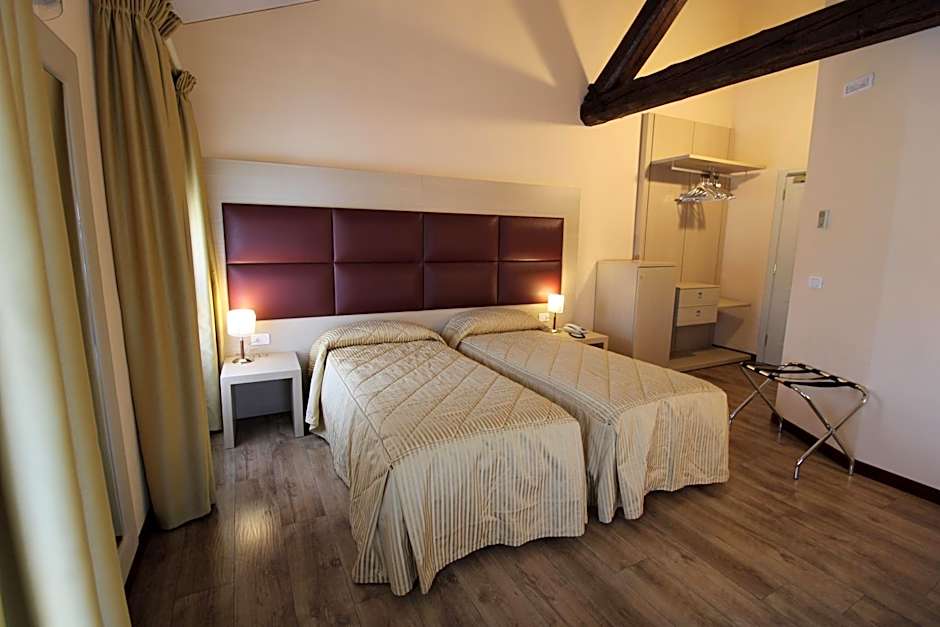 Hotel Villa Maternini