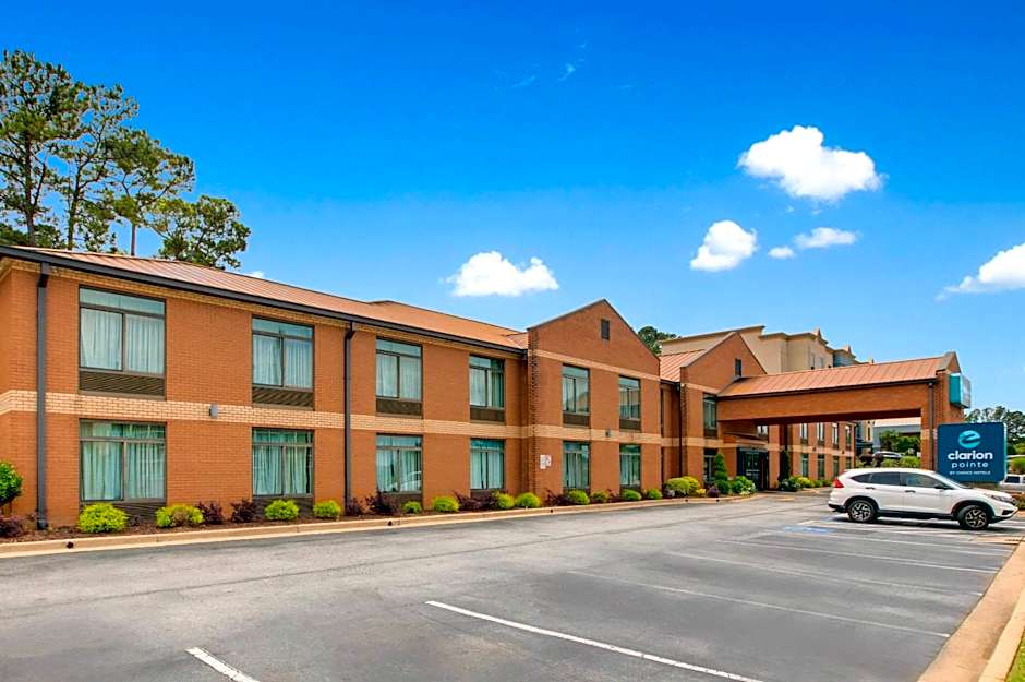 Clarion Pointe Atlanta Airport College Park